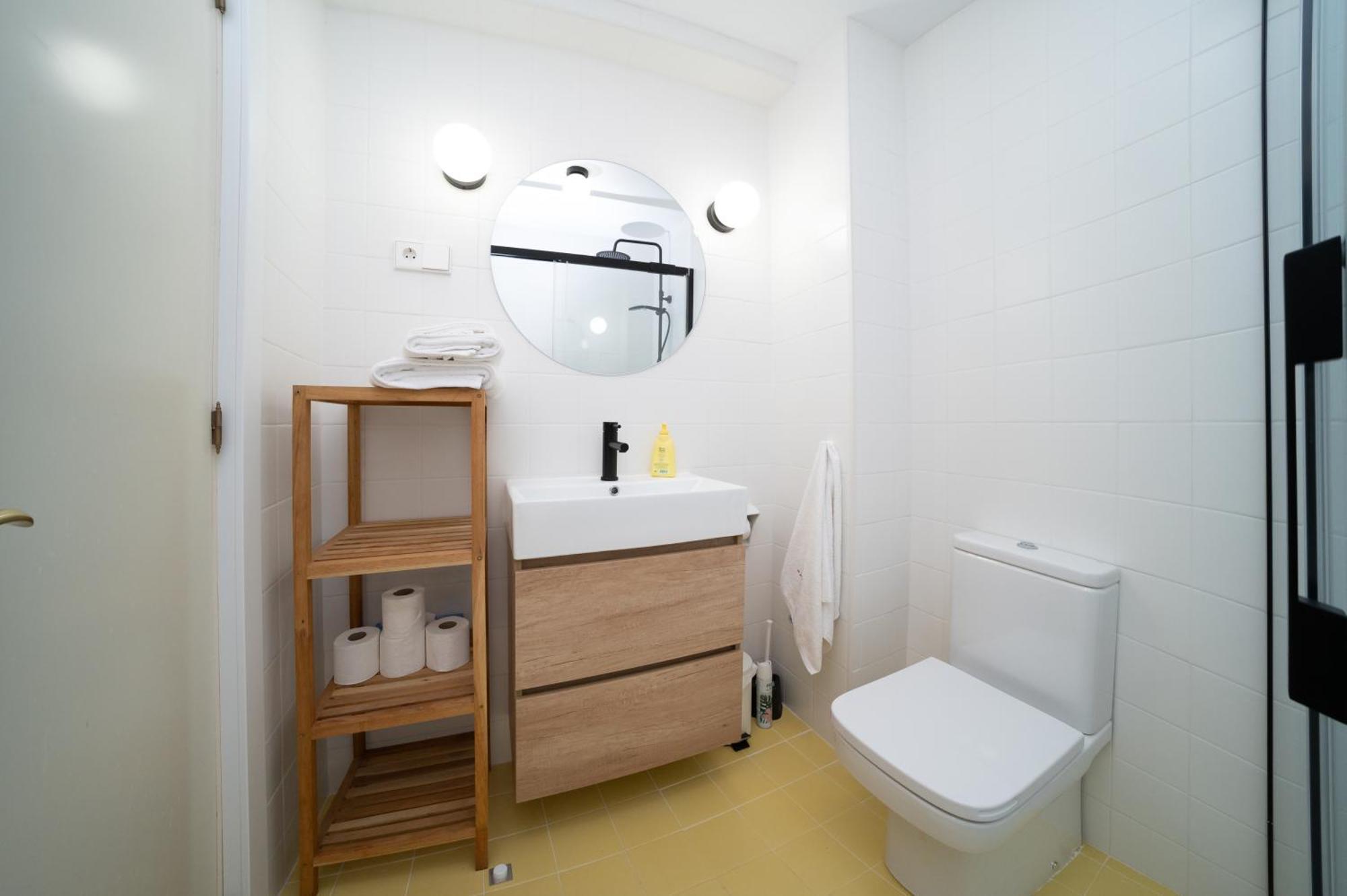 Tradicional Apartamento Central De 2 Camas Dobles Benalmádena Exterior photo