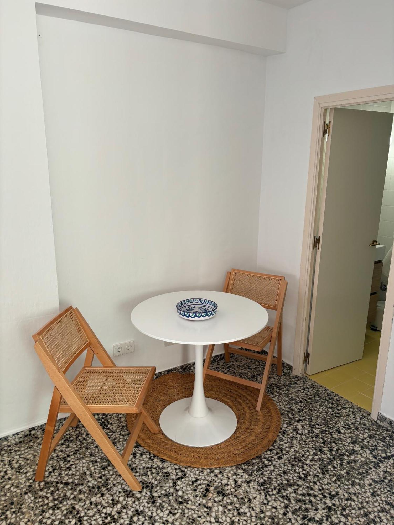 Tradicional Apartamento Central De 2 Camas Dobles Benalmádena Exterior photo