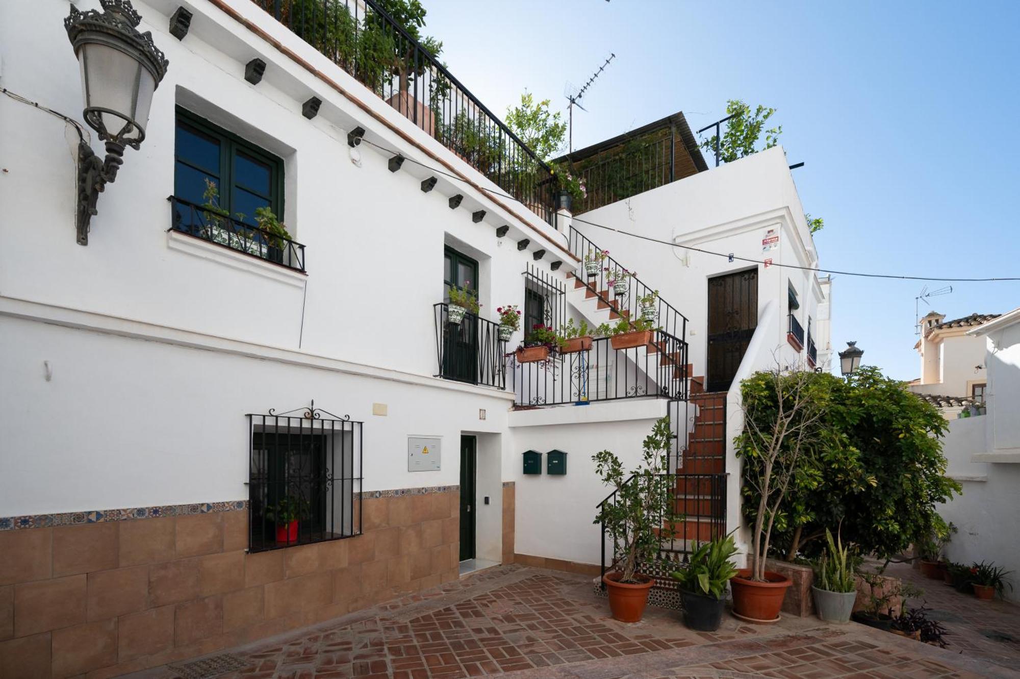 Tradicional Apartamento Central De 2 Camas Dobles Benalmádena Exterior photo
