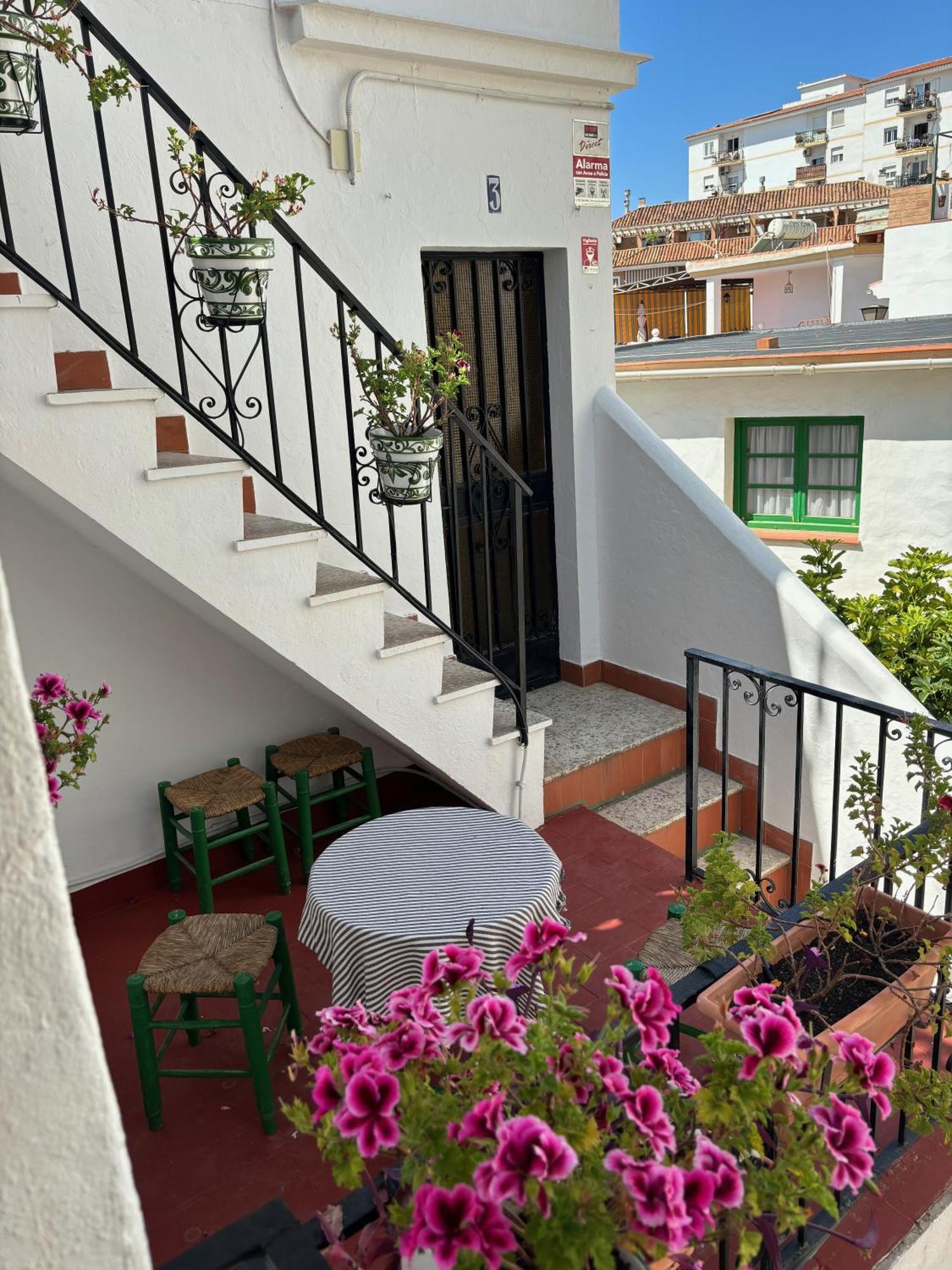 Tradicional Apartamento Central De 2 Camas Dobles Benalmádena Exterior photo